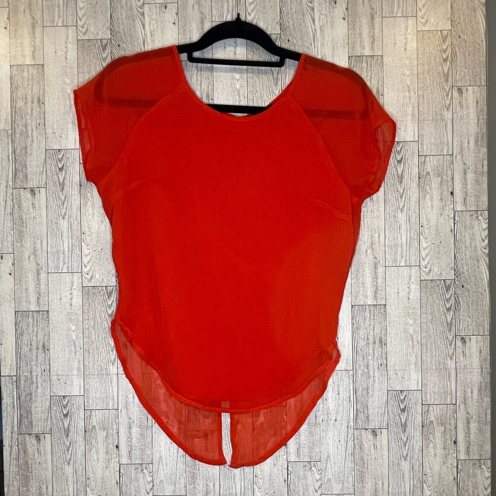 Bebe blouse XXS burnt orange